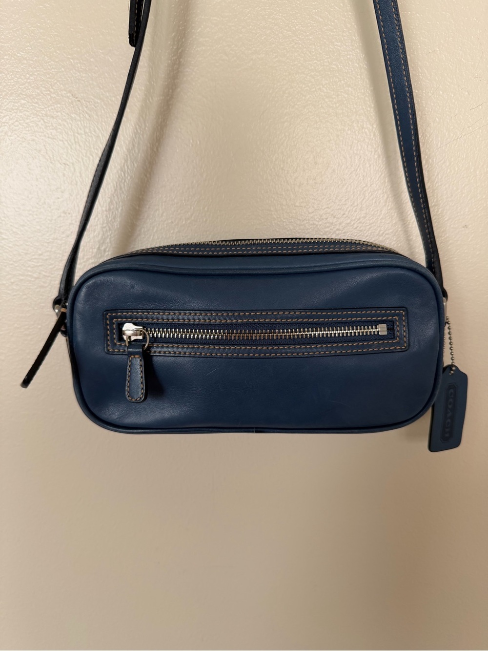 COACH Vintage Legacy West Camera Shoulder Bag Purse Denim Blue Leather 9582
